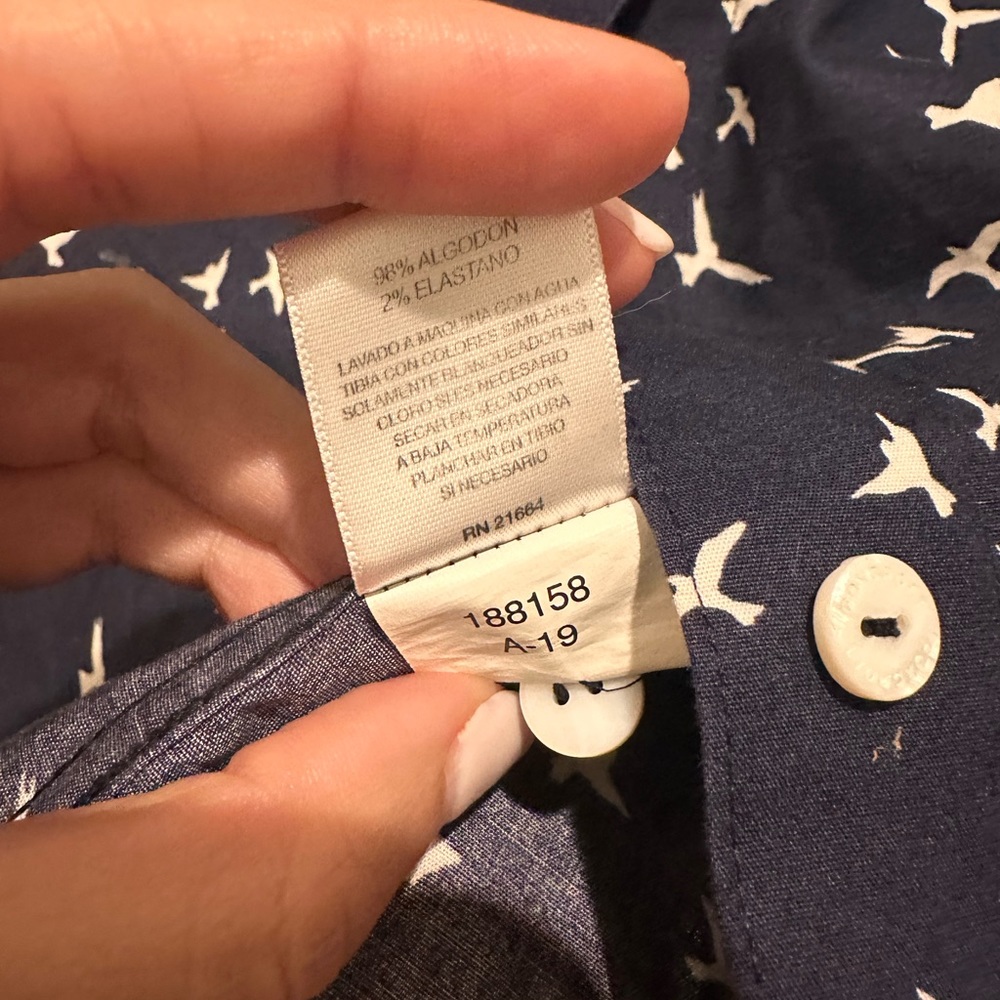 Foxcroft easy care button down shirts size small - Picture 3 of 4
